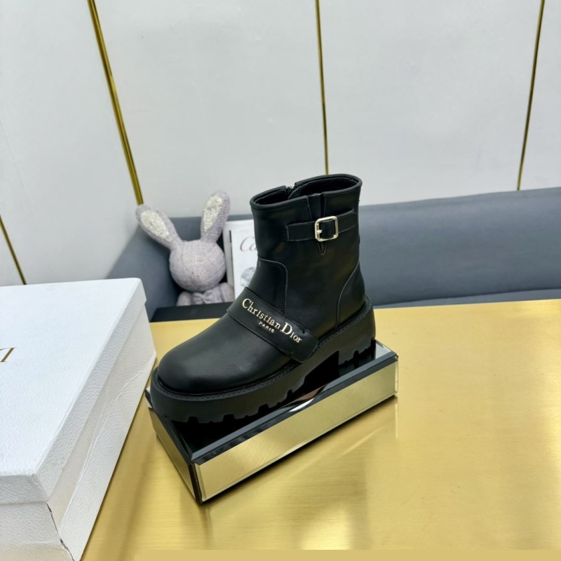 ch**an D*or boots